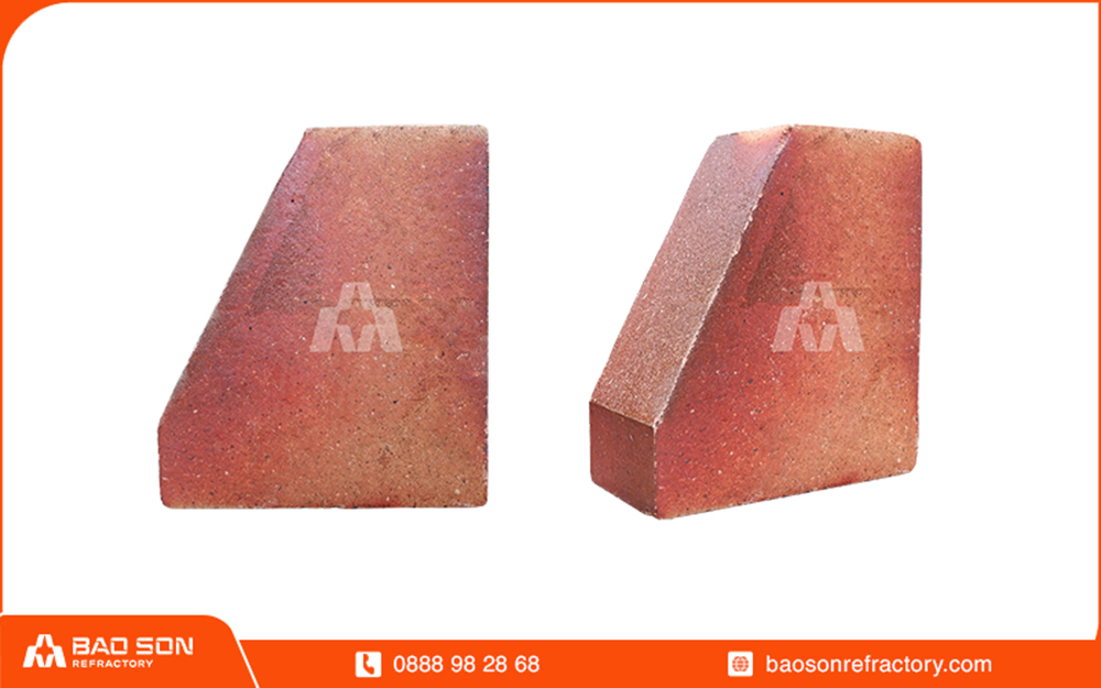 Gạch chịu lửa Sa Mốt vai búa