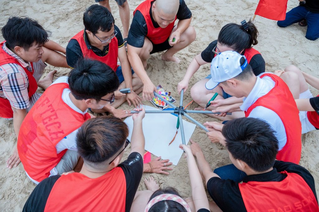 Team Building vật liệu chịu lửa Bảo Sơn (13)