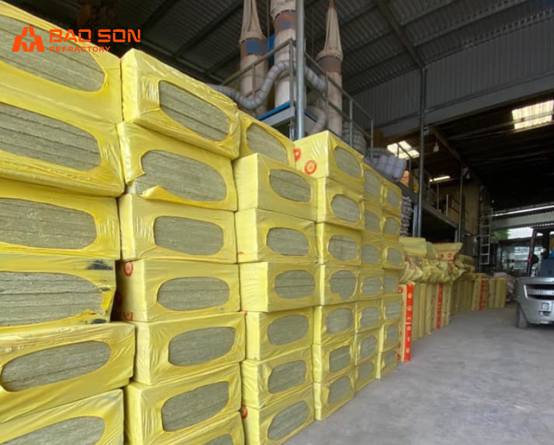 Bông Thủy Tinh Chống Nóng Cho Trần Nhà